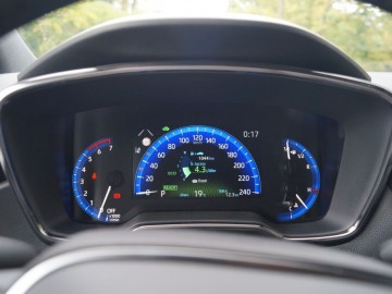 Suzuki Swace Hybrid 1,8 Elegance 2WD E-CVT 122 KM &ndash; Niczym Corolla&nbsp;